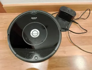 Robot Aspirador Roomba Negro