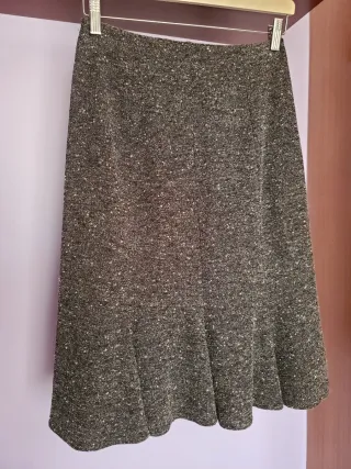 Falda midi acampanada SLK gris y negra
