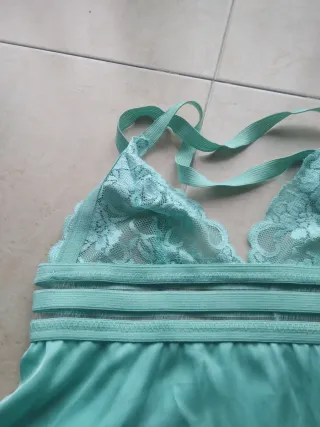Camisón muy bonito talla M