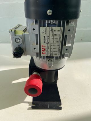 Bomba Dosificadora Motor Eléctrico