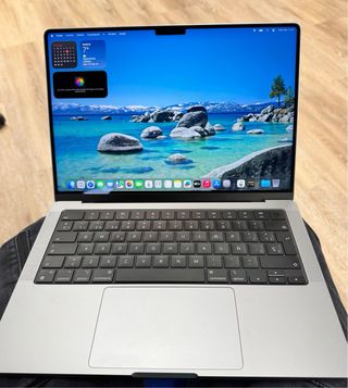 MacBook Pro 14” M3 2023
