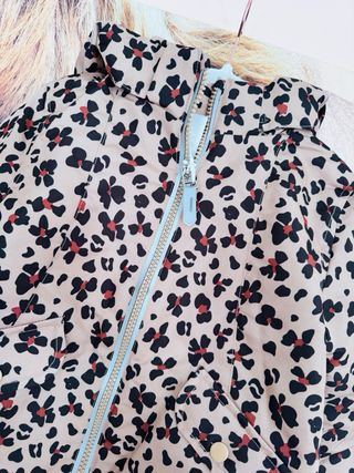 Chaqueta niña estampado leopardo