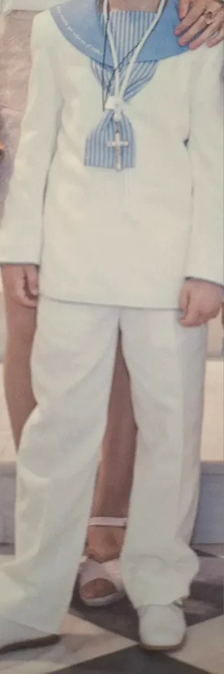 Traje Marinero Comunión blanco roto y celeste