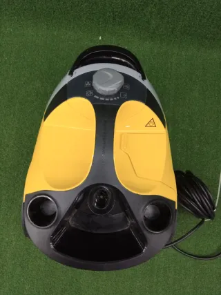 Vaporeta Karcher amarilla y gris