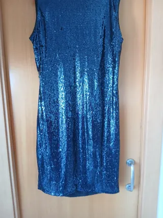 Vestido y chaqueta lentejuelas fiesta queda muy bo