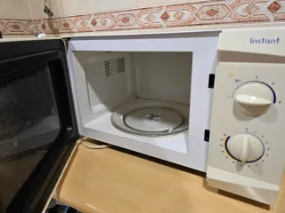 Microondas Taurus Instant Blanco