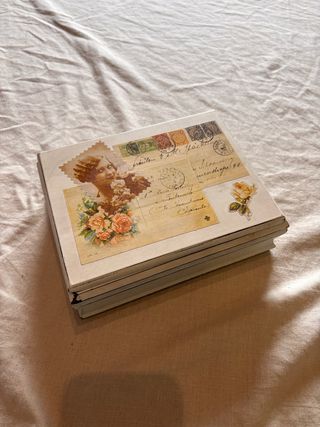 Caja de madera joyero