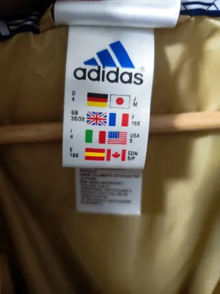 Piumino Adidas Oro
