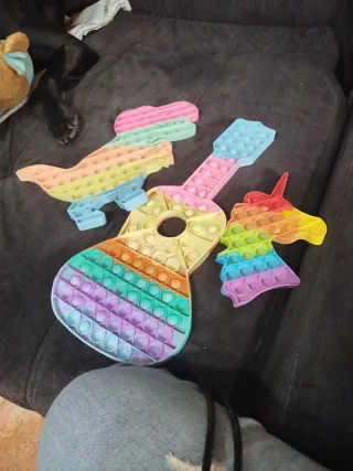 Lote Juguetes Antiestrés Pop It Guitarra Unicornio
