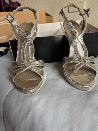 Sandalias Angari Piel Plata Fiesta