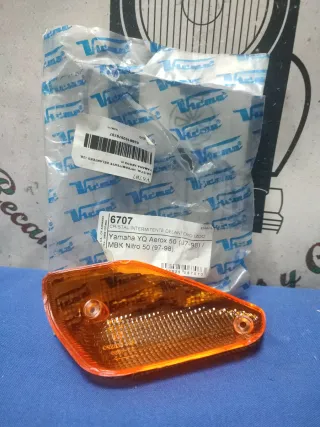 Intermitente Izquierdo Yamaha YQ Aerox 50MBK Nitro
