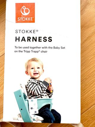 Arnés para bebe trona Stokke