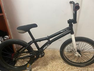 Bicicleta BMX Monty