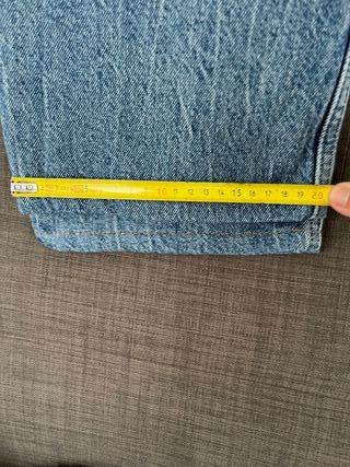 Pantalón vaquero Bershka recto tiro medio alto