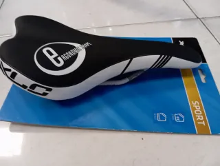 Sillín XLC Sport Ergonómico Negro