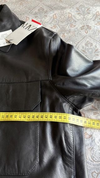 Sobrecamisa Piel Zara Talla M