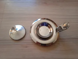 Calienta copas de brandy inoxidable.