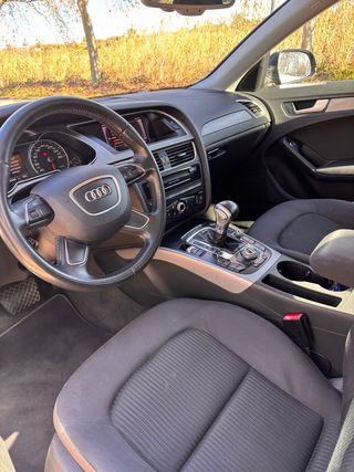 Audi A4 2014