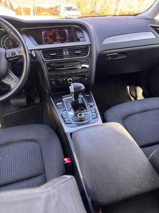 Audi A4 2014