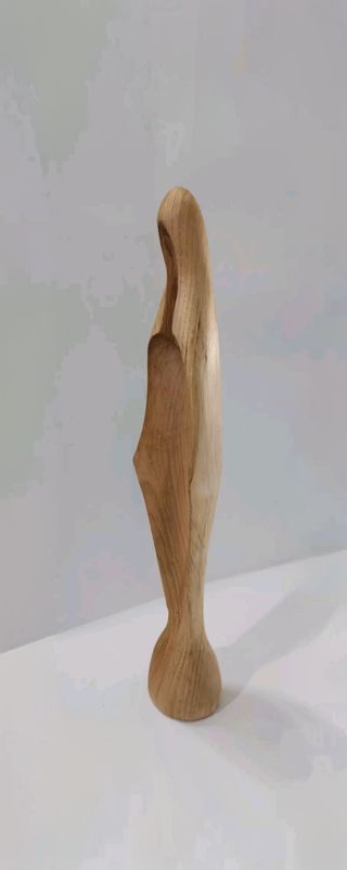 Statua Madonna stilizzata fatta a mano