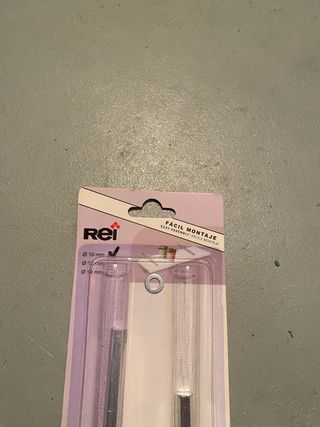 Soporte Balda Invisible