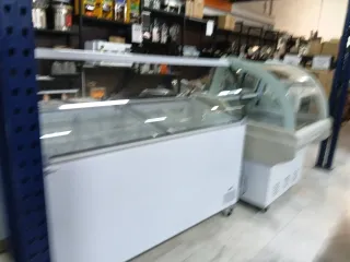 Vitrina expositora refrigerada