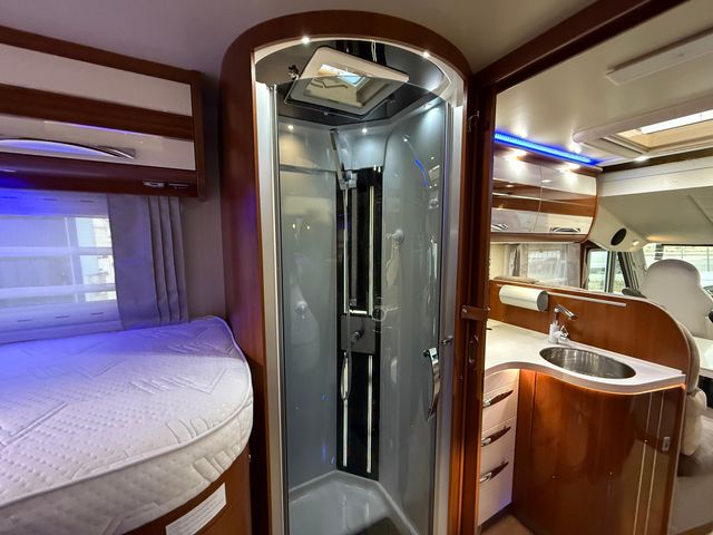 MOBILVETTA K-YACHT TEKNO LINE 85