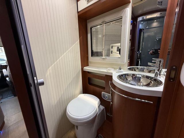 MOBILVETTA K-YACHT TEKNO LINE 85