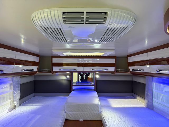 MOBILVETTA K-YACHT TEKNO LINE 85