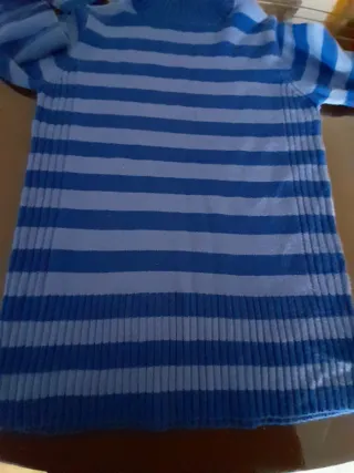 Jersey rayas cuello alto azul