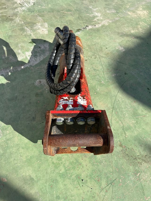 Martillo Hidráulico Montabert SC8