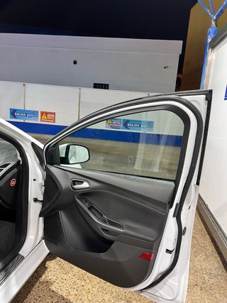 Ford Focus 2013 ACEPTO CAMBIO