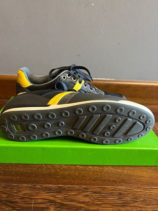 Zapatillas Hugo Boss amarillo y negro Talla 40