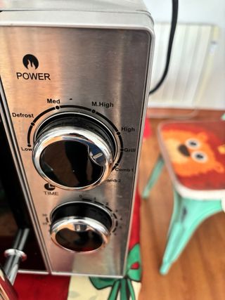 Microondas Orbegozo con Grill