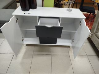 Aparador 120cm: 2 puertas y 3 cajones