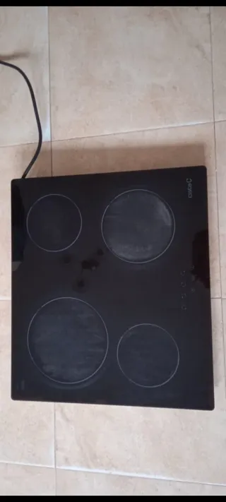 Piani di cottura in vitroceramica Cata a 4 fuochi