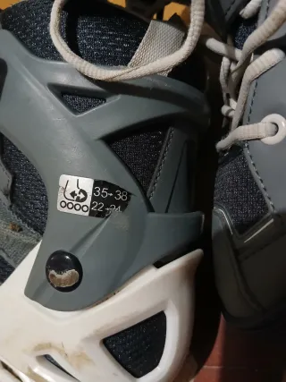 Patines extensibles + protecciones,bolso y casco