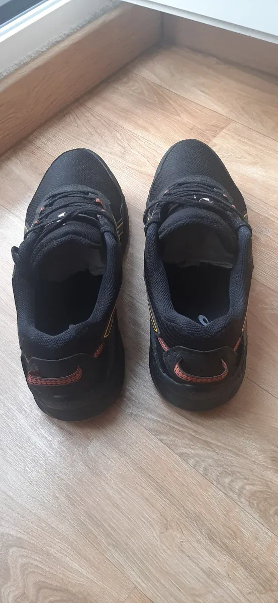 ZAPATILLAS ASICS GEL-VENTURE 10 TALLA 44 NUEVAS