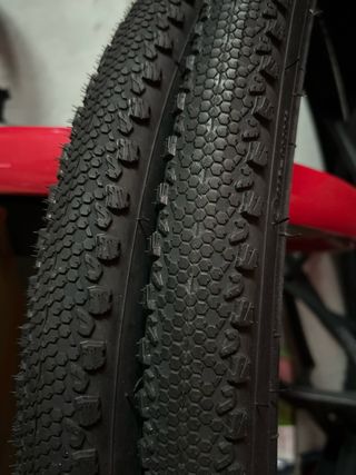 Cubiertas Vittoria Terreno Dry Gravel + Cámara