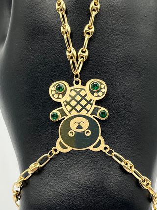 PULSERA MANITA OSO GRANDE PIEDRA VERDE.