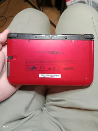 Nintendo 3DS XL rossa+caricatore+stylus