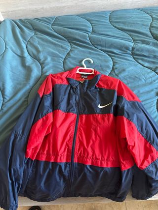Cortavientos Nike Rojo y Azul vintage