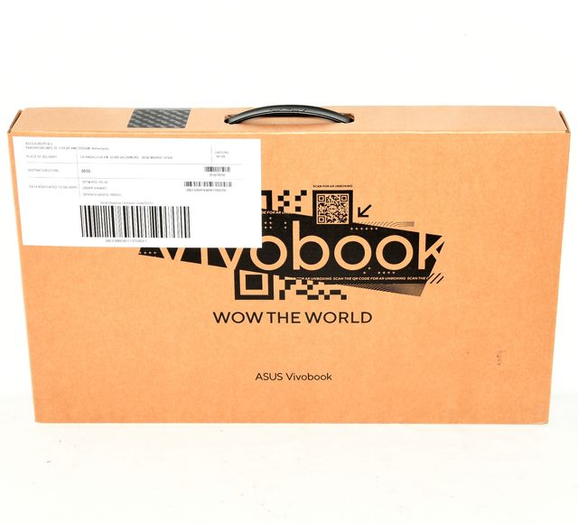 Portátil ASUS Vivobook E1504F AMD R5-7520U 1TB