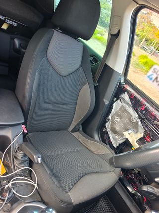 Asientos Peugeot 308 2011