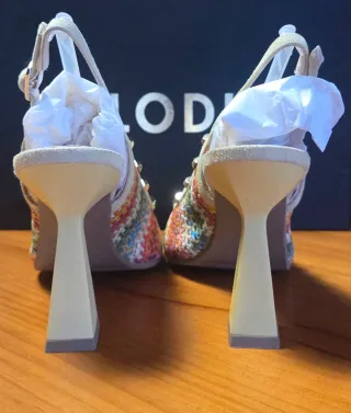 Tacones LODI multicolor Talla 36 nuevos