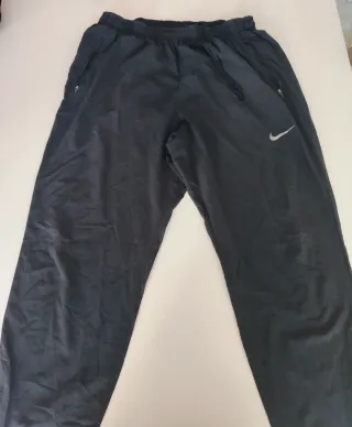 Pantalón Nike Negro