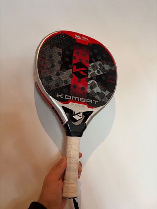 Pala de pádel Kombat Fuji