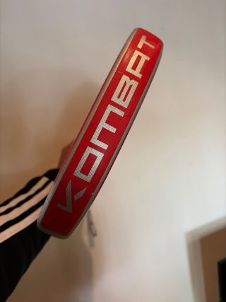 Pala de pádel Kombat Fuji