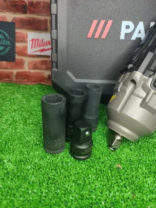 Atornillador de impacto Parkside