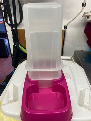 Distributore Cibo per Animali Domestici